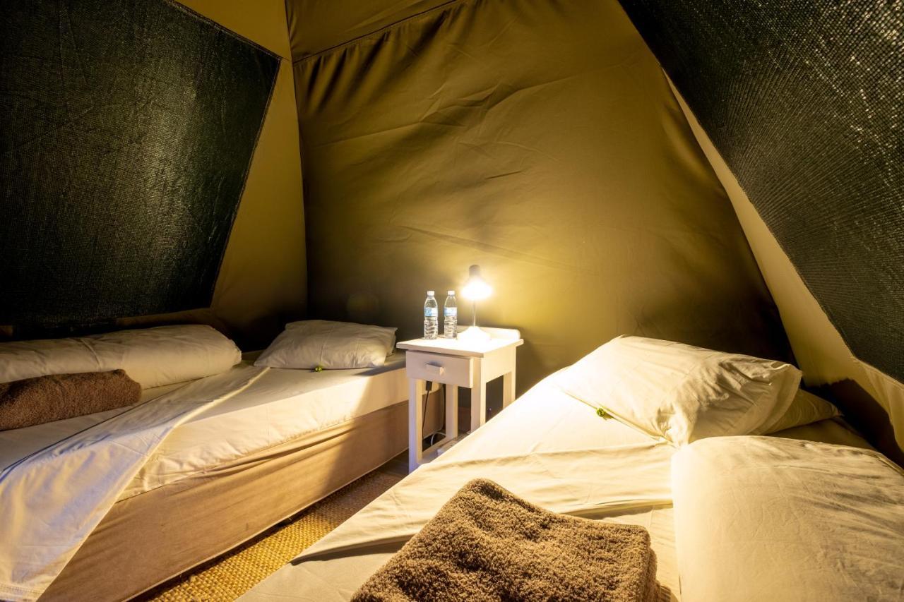 Urban Camp Otel Windhoek Dış mekan fotoğraf
